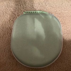 AirPod Max case - headphones NOT included